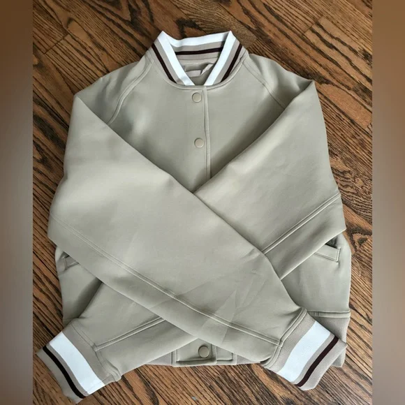 Lululemon Snap-Front Collegiate Jacket XS - Picture 3 of 7